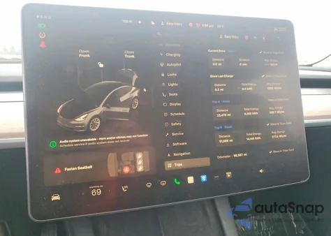 2022 Tesla Model 3 z USA, uszkodzony, nr VIN 5YJ3E1EB5NF287682
